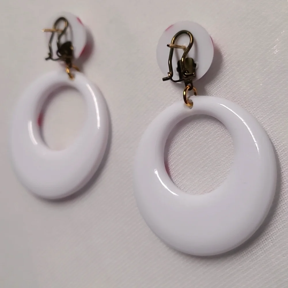 Vintage polka dot red white earrings - Picture 8 of 13